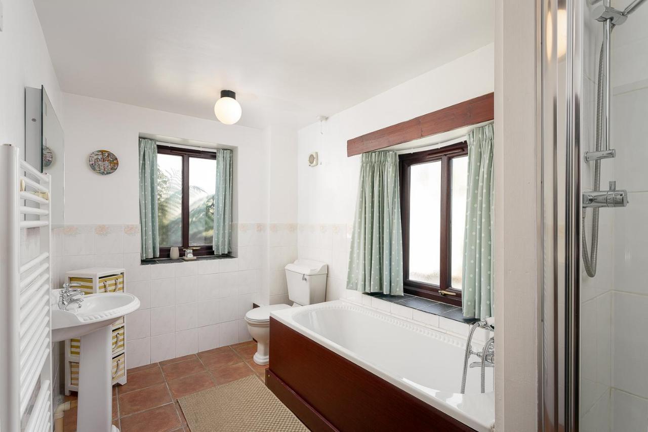 The Snug At Cornish Barn Holidays Truro Luaran gambar