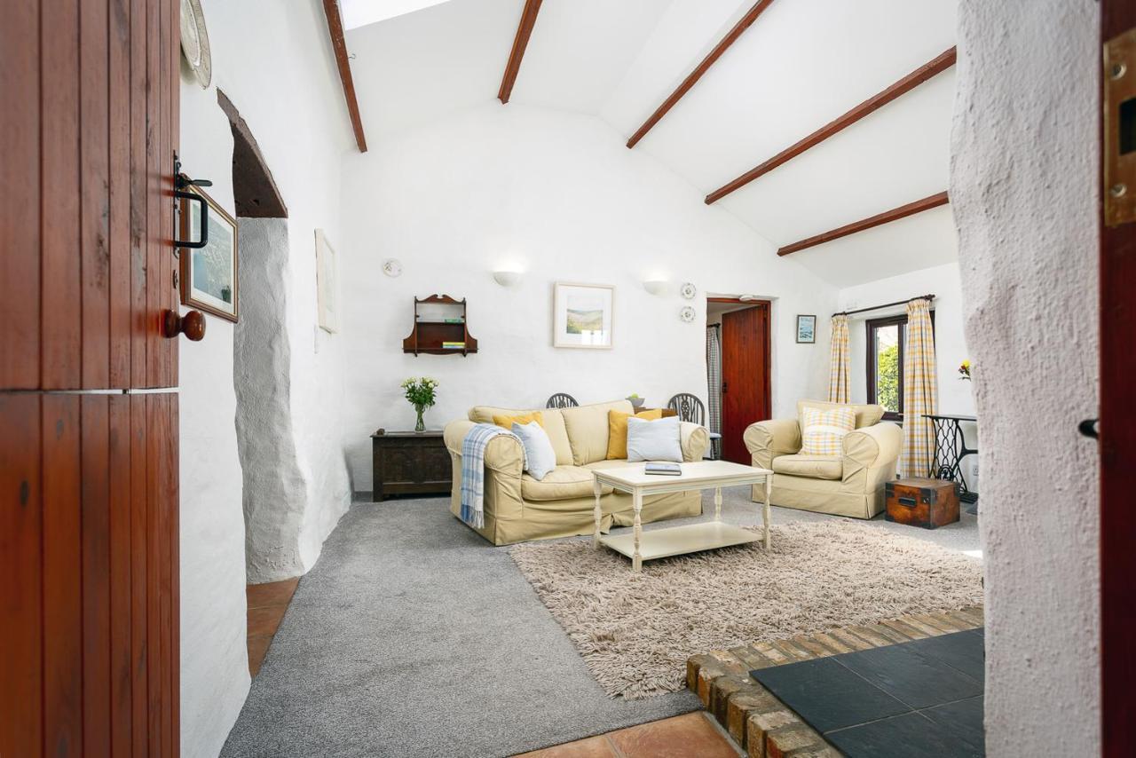 The Snug At Cornish Barn Holidays Truro Luaran gambar