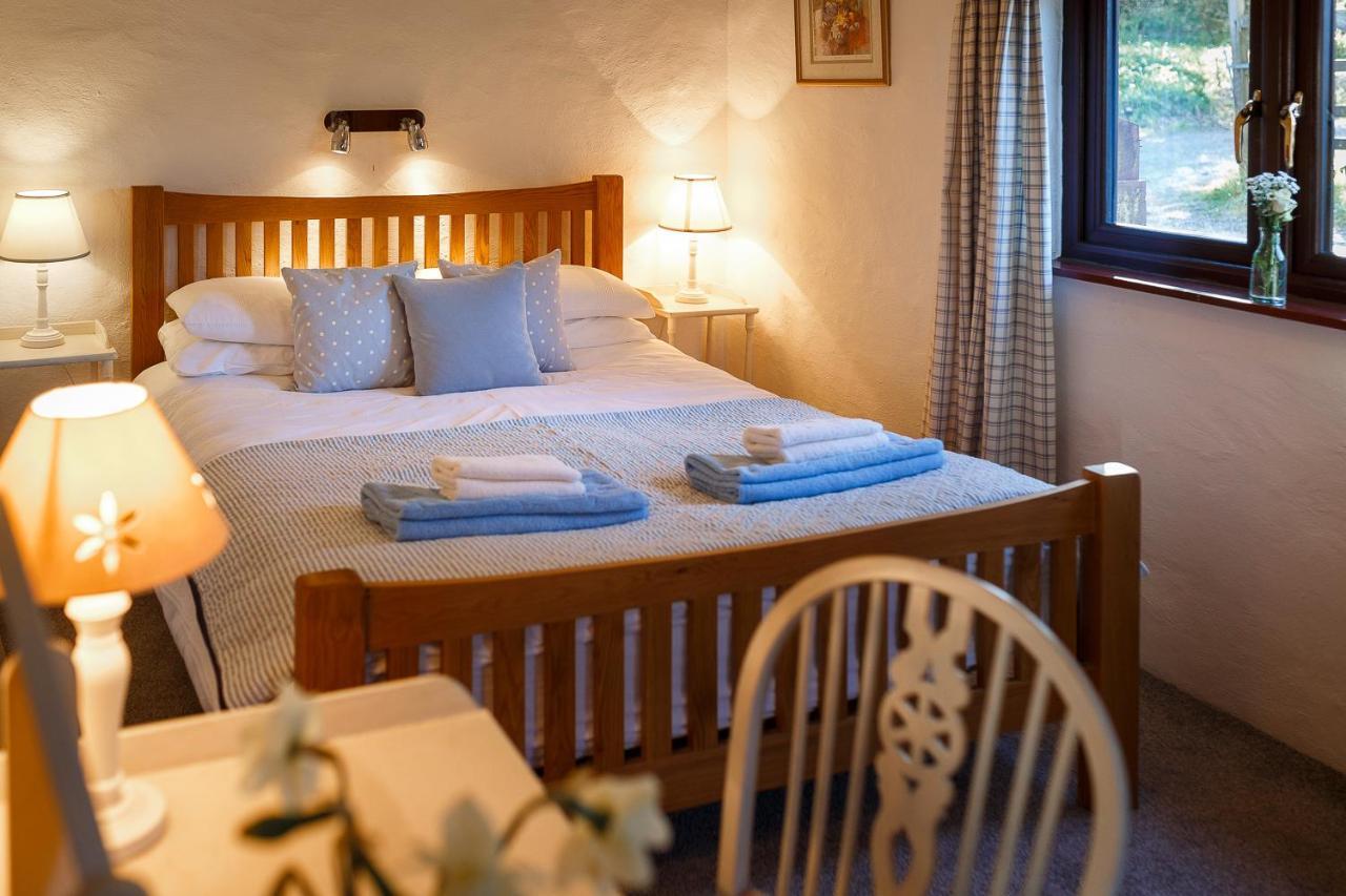 The Snug At Cornish Barn Holidays Truro Luaran gambar