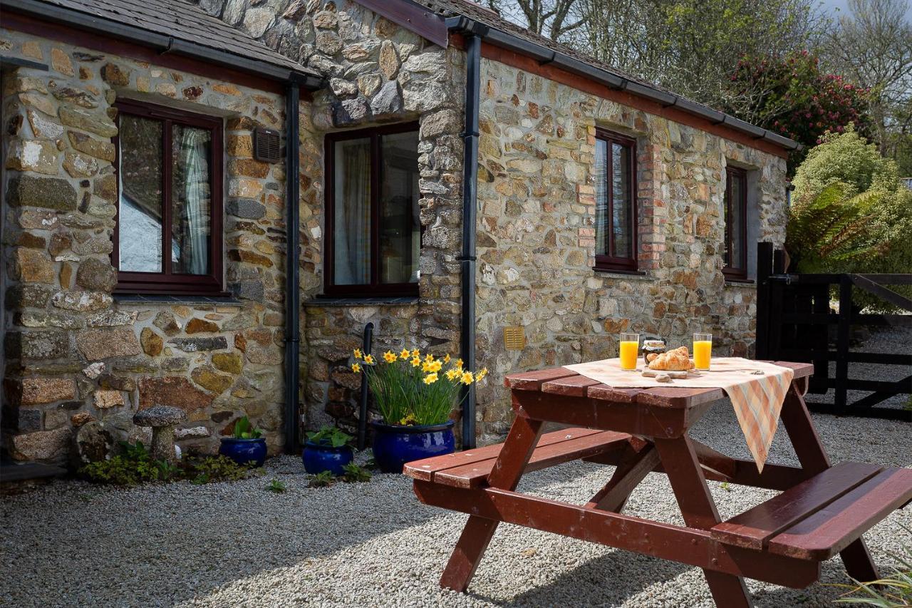 The Snug At Cornish Barn Holidays Truro Luaran gambar